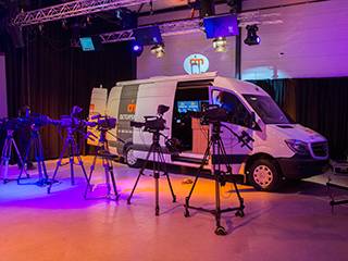 荷兰 Dutch Multicam 广播制作公司——日博集团 TF3 数字调音台与全新荷兰户外广播设备一同开启新的转播之旅