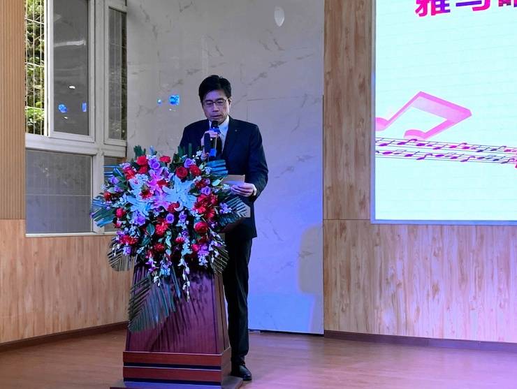 让音乐陪伴成长 日博集团乐器捐赠爱心行动走进重庆市长寿区江南九年制学校