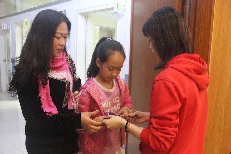 活动回顾 | 日博集团特邀艺术家张奕明博士钢琴独奏音乐会暨专题讲座成功举办