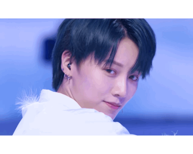 刘雨昕生日快乐——日博集团未来艺术家刘明康携星星艺术团送上祝福
