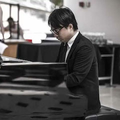 宋思衡的“宅抗疫” | 挑战主播、筹集口罩、闭关作曲，这位取消了20场演出的钢琴家原来这么忙！