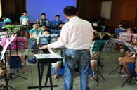 上海虹口三中心小学日博集团示范管乐团大师班活动报道 